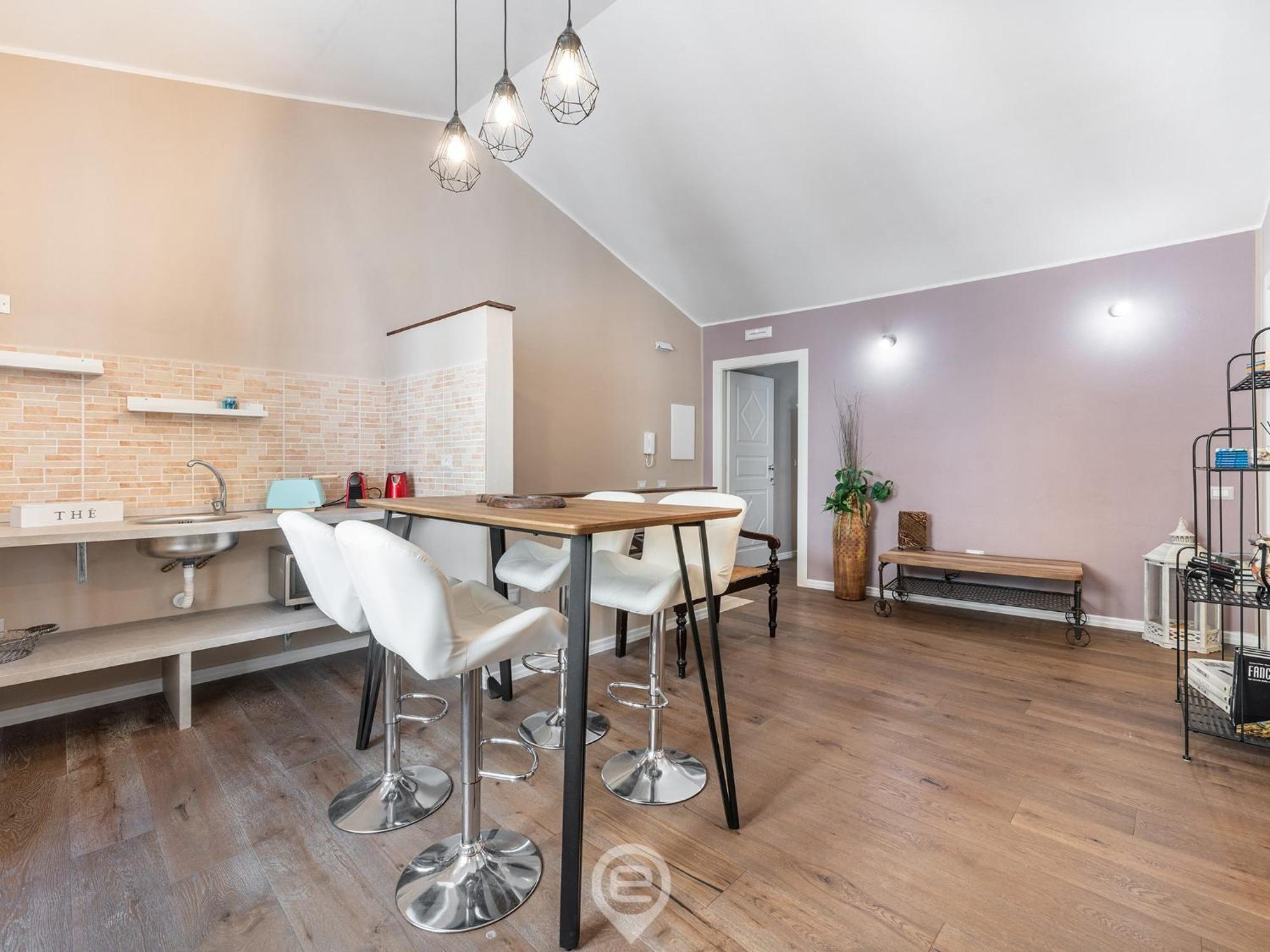 Promenade Boutique Rooms - City Centre กาญารี ภายนอก รูปภาพ