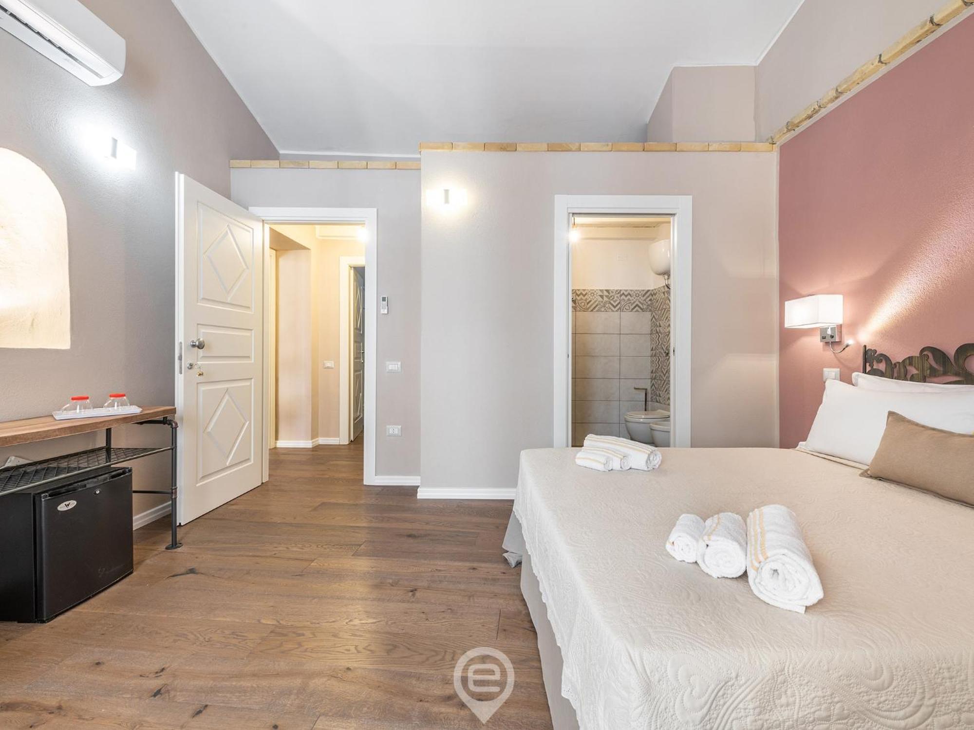 Promenade Boutique Rooms - City Centre กาญารี ภายนอก รูปภาพ