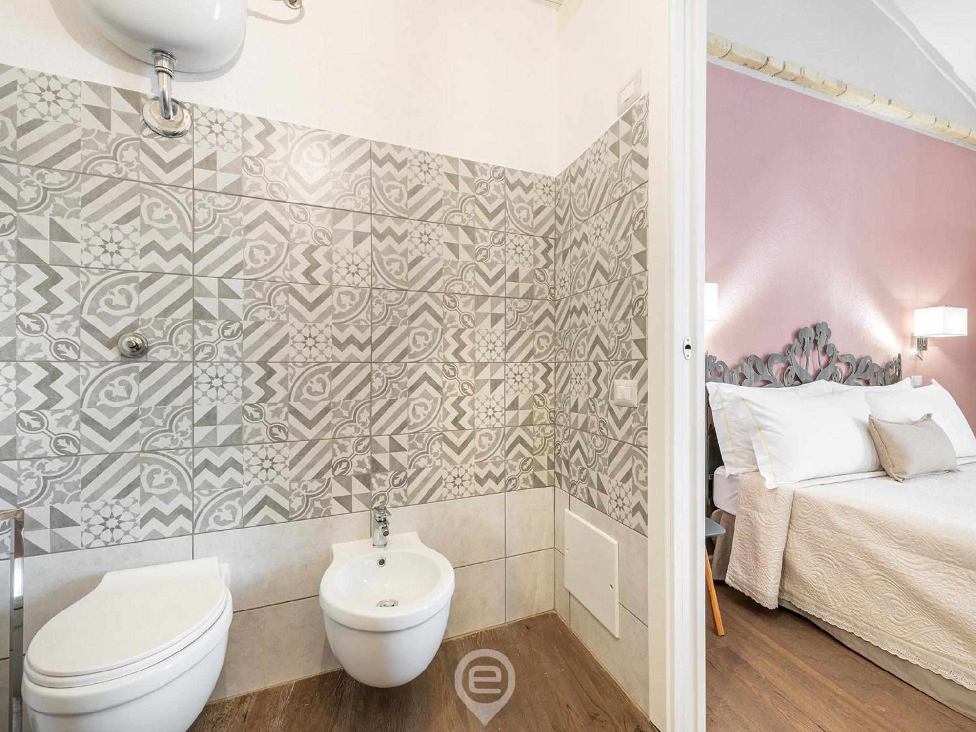 Promenade Boutique Rooms - City Centre กาญารี ภายนอก รูปภาพ